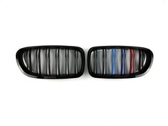 Решітка радіатора ніздрі BMW 5 Series F10/F11/F18 2010-2017 рік Чорний Глянець Триколор