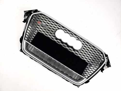 Решітка радіатора AUDI A4 RS4 2013-2015 рік Silver Black Quattro