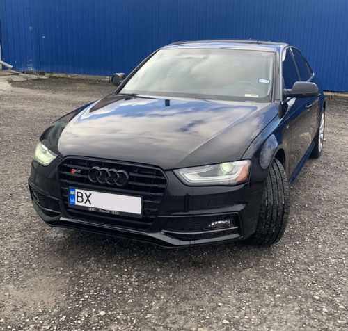 Грати радіатора Audi A4 S4 11-15г Full Black