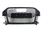 Решітка радіатора Audi Q3 2011-2014 рік Чорна (в стилі RS)