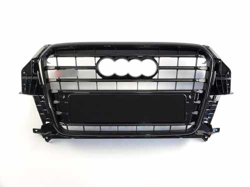 Решітка радіатора Audi Q3 2011-2014 рік Чорна (в стилі S-Line)