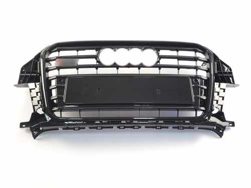 Решітка радіатора Audi Q3 2011-2014 рік Чорна (в стилі S-Line)