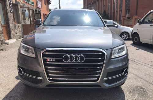Решітка радіатора Audi Q5 SQ5 8R 2012-2016 рік Black Chrome