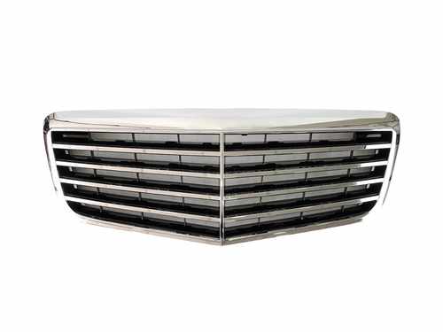 Решітка радіатора Mercedes W211 2006-2009 ASSY Chrome Black