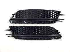 Грати в бампер Audi A6 C7 11-14г у стилі RS Full Black