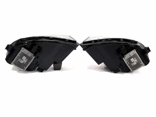 Передні фари на Mercedes CLA-Class C117 2013-2019 року ( Full Led)