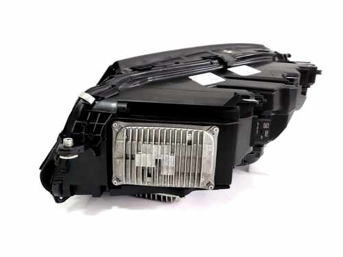 Передні фари на Mercedes S-Class W2 2017-2020 року ( Multibeam Led)