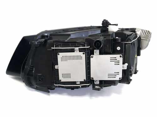 Передні фари Bi-Xenon на Audi Q5 8R 2012-2016 року Європа