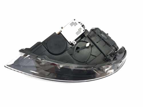 Передні фари Bi-Xenon Adaptive на Audi Q7 4L 2010-2015 року