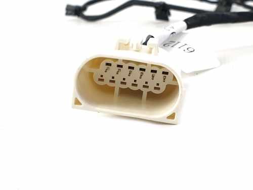 Переднє проведення парктроників на BMW 5 Series F10 / F11 2013-2017 року