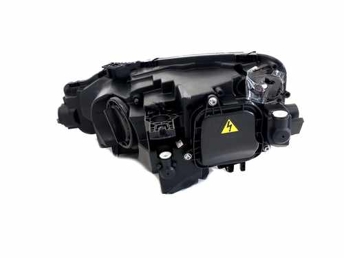 Передні фари Bi-Xenon на Audi A5 B9 2016-2020 року