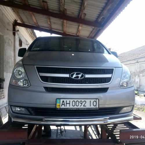 Захист переднього бампера подвійний Hyundai H1 2007+