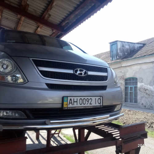 Захист переднього бампера подвійний Hyundai H1 2007+