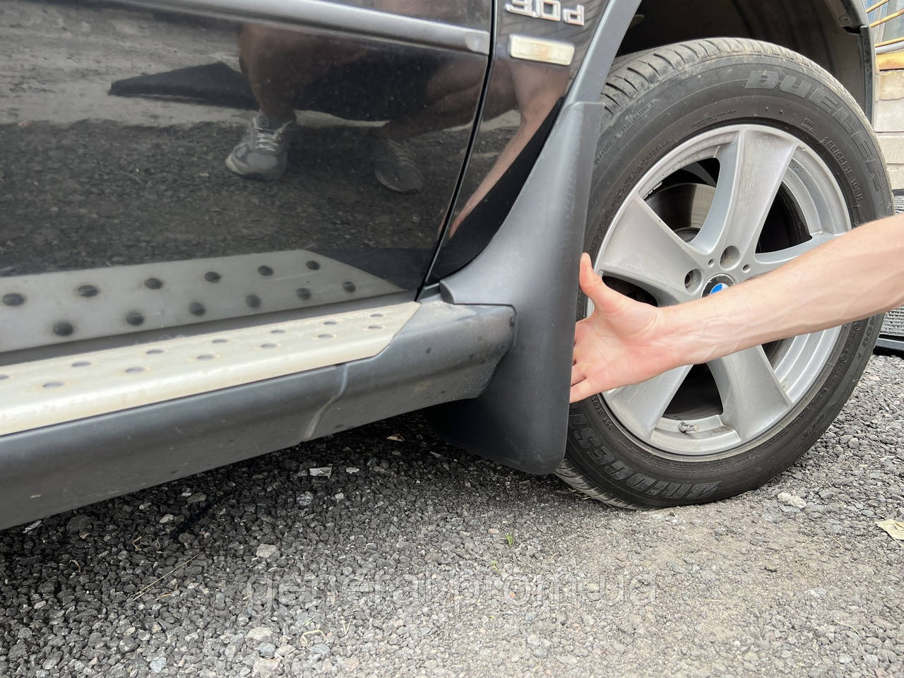 Бризковики передні BMW X5 E53 2000-2006 комплект 2 шт.