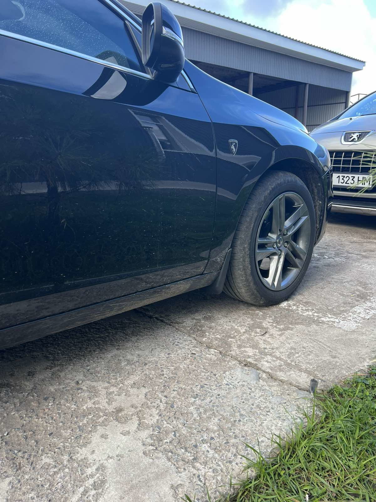 Брызговики Volvo S60 — фото 4