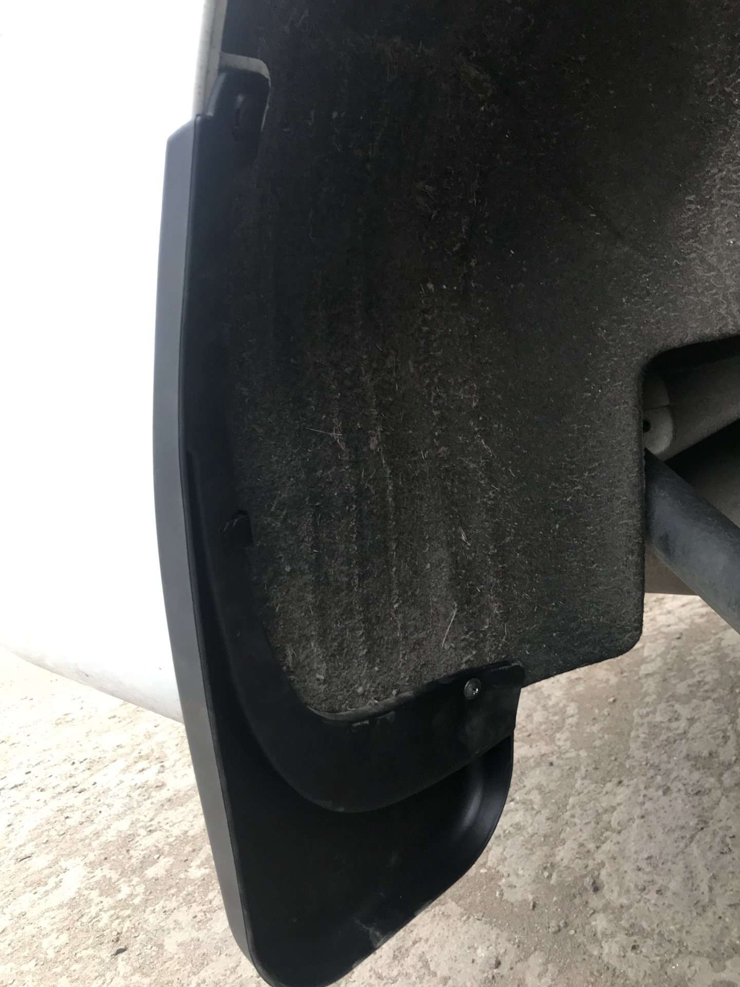 Брызговики Mercedes-Benz Vito W447 — фото 3