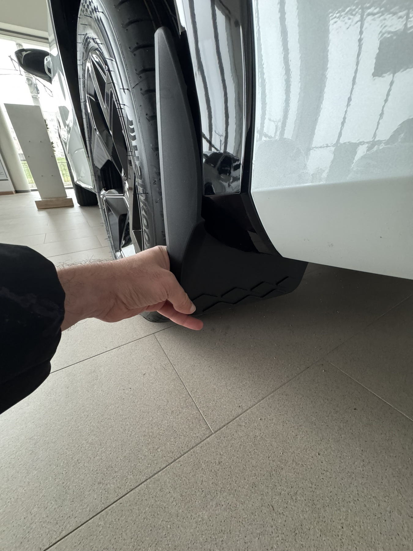 Бризковики Volkswagen Tiguan R-line 2024+ , к-кт (4шт.)