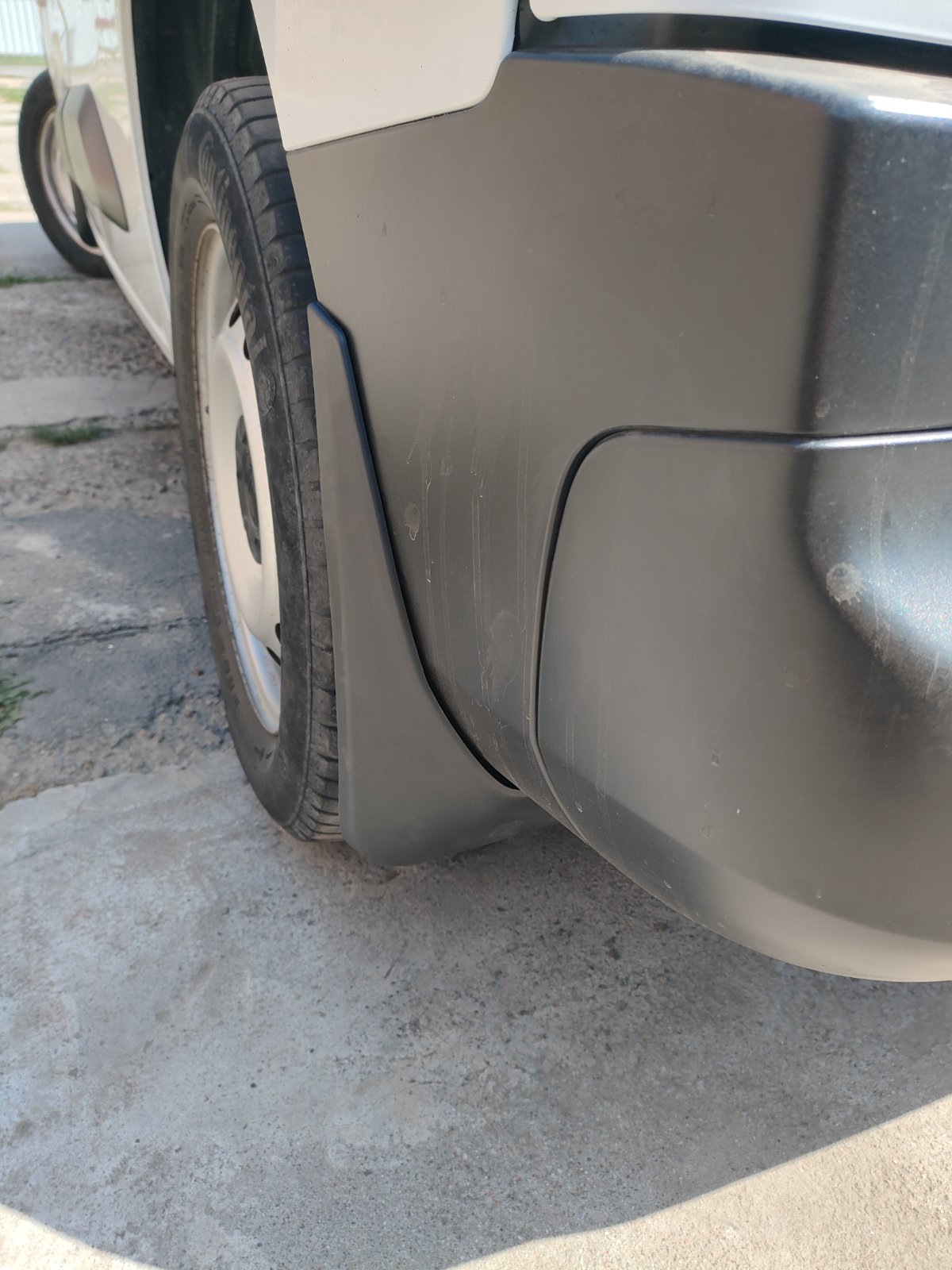 Бризковики Peugeot Partner 2019+, к-кт (4шт.)