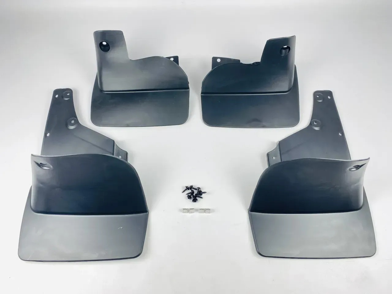 Бризковики Toyota Land Cruiser 100 1998-2006, к-кт 4 шт. Benke