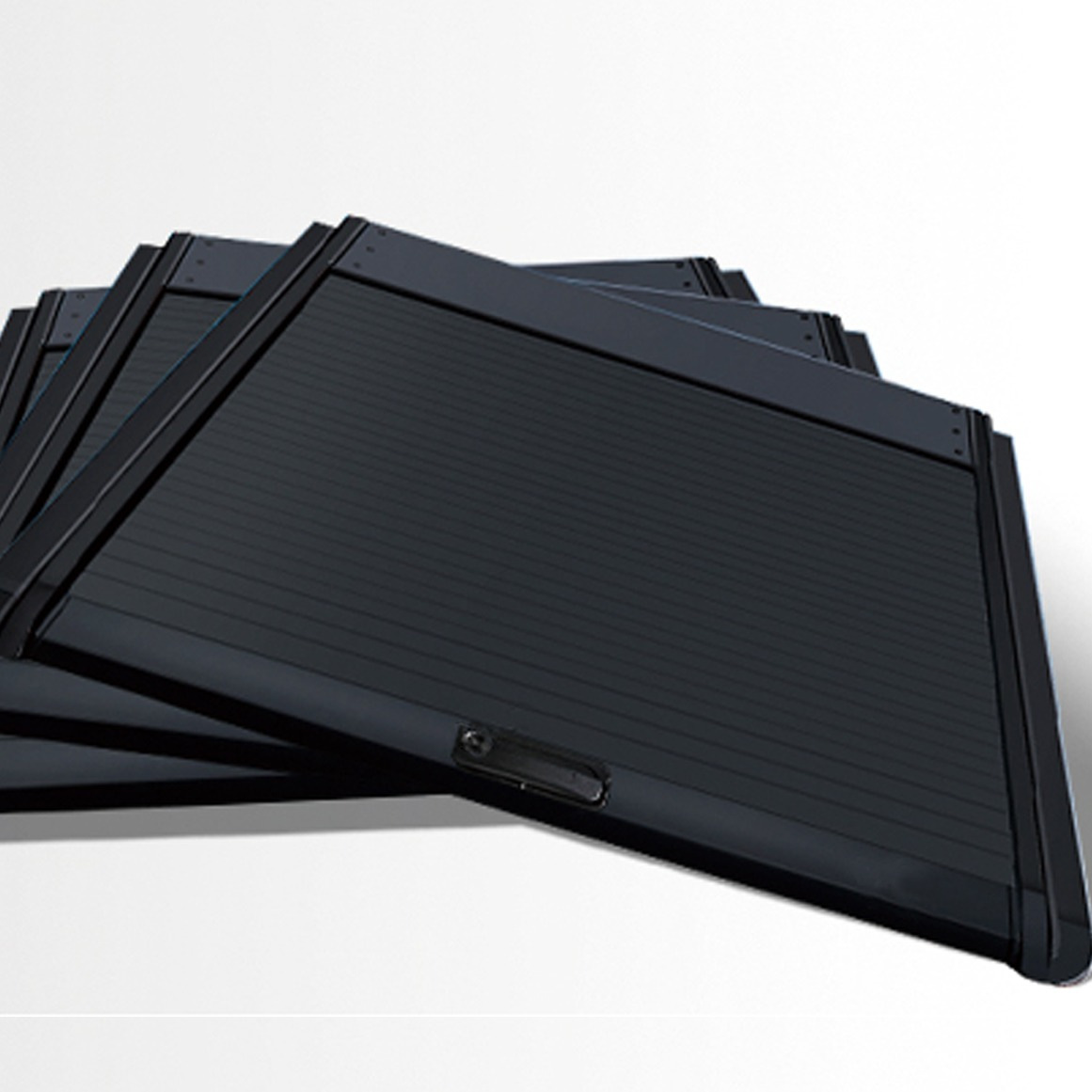 Ролета на кузов Toyota Hilux 2015&ndash;2026 (алюмінієва) Xukey