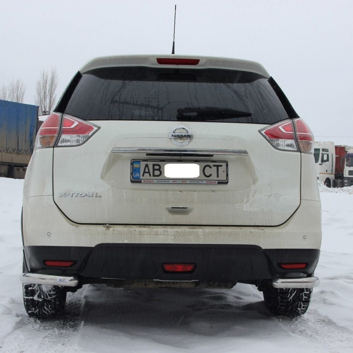 Захист заднього бампера кути для Nissan X-trail 2014+