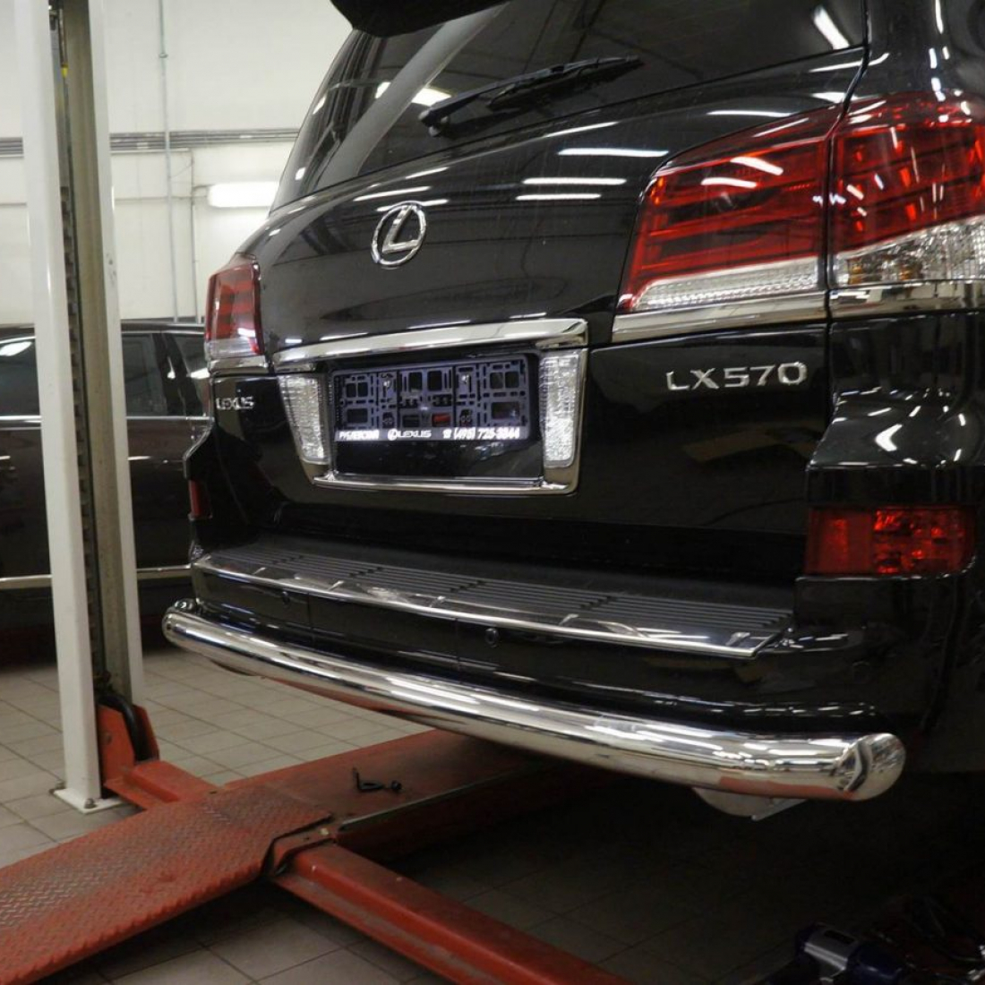 Захист заднього бампера Lexus LX570 2013+ (одинарна) d 76