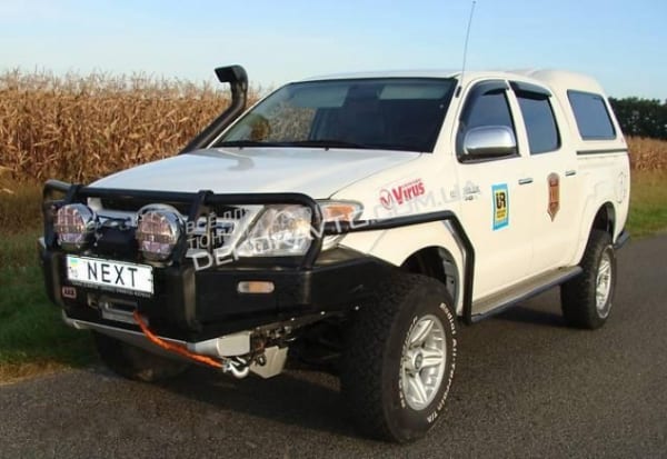 Дефлектори вікон вітровики EGR для Toyota Hilux 2005-2015