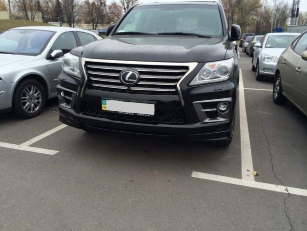 Комплект обваження F-Sport для Lexus LX 2012-2015