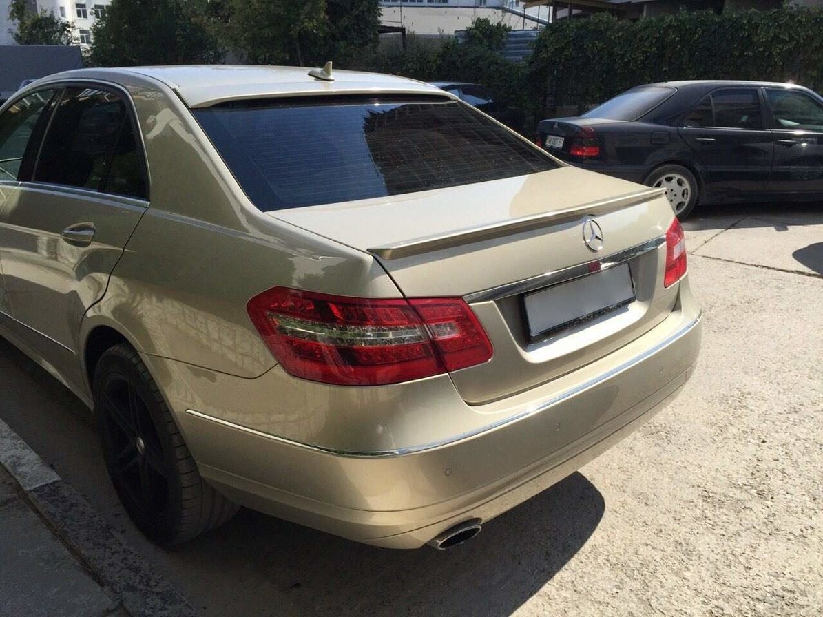 Козирок на скло Mercedes W212 2009-2016 ABS пластик