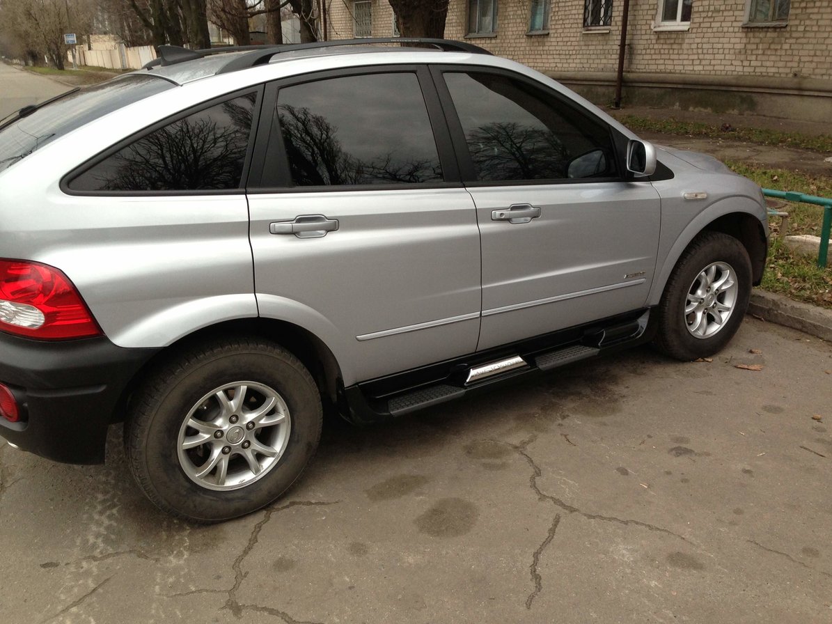 Бокові пороги підніжки  SsangYong Actyon  2005-2015