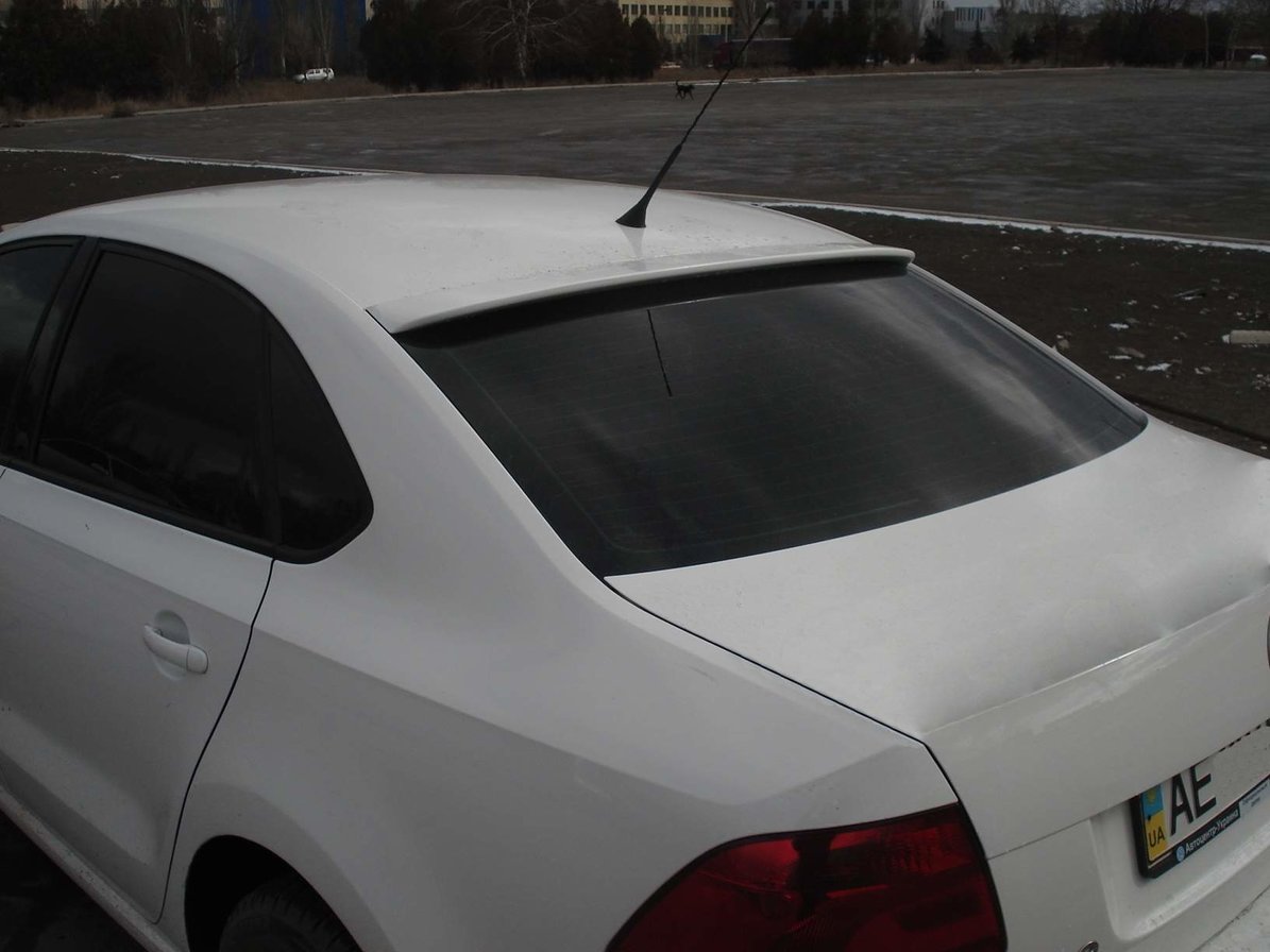 Козирок на скло Volkswagen Polo 2009-