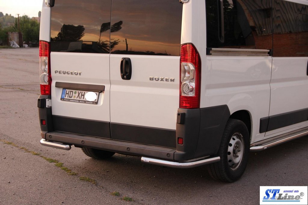 Задні куточки AK003 (2 шт., нерж) для Peugeot Boxer 2006-2024 та рр