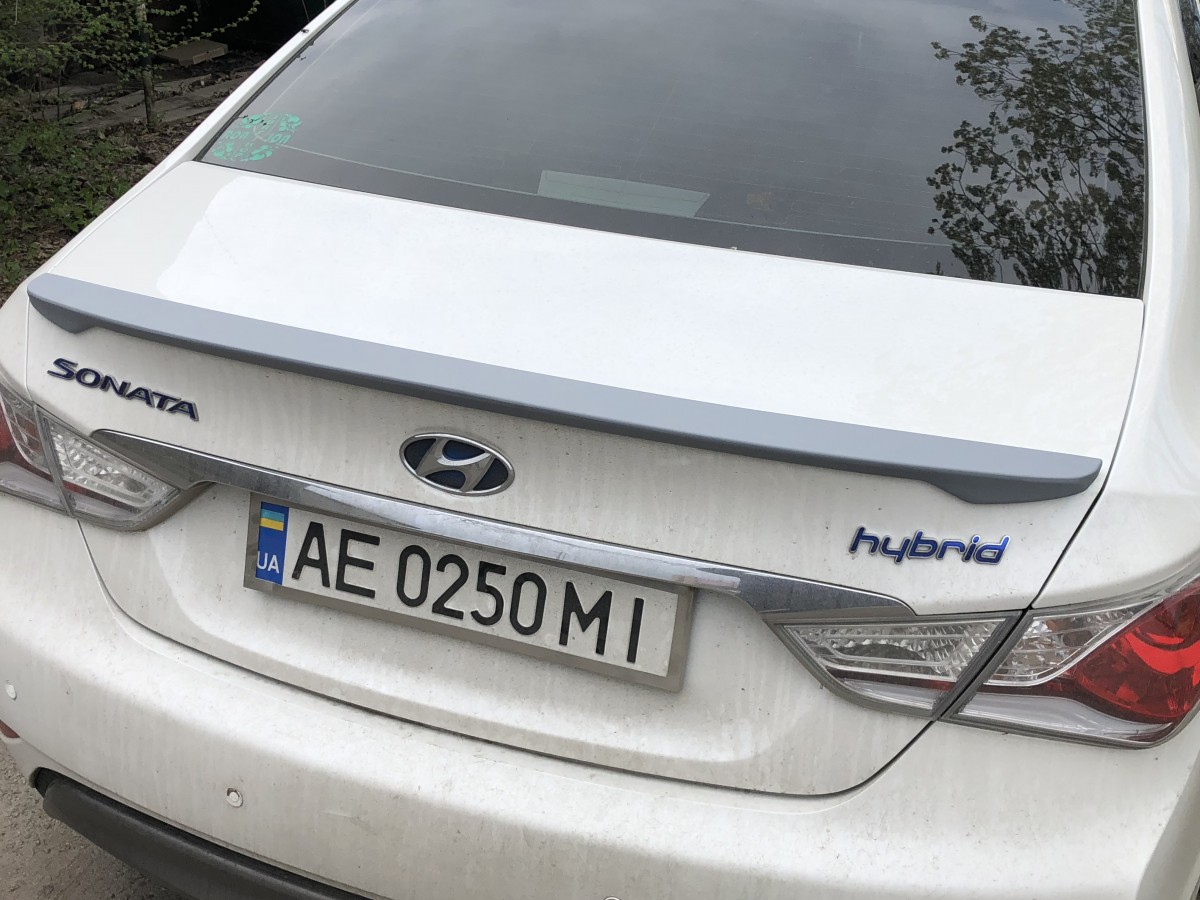 Спойлер ліп багажника Hyundai Sonata 2010-2014 АБС пластик під фарбування