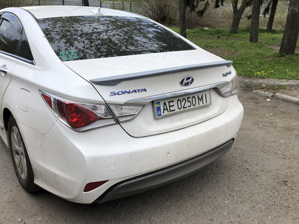 Спойлер ліп багажника Hyundai Sonata 2010-2014 АБС пластик під фарбування