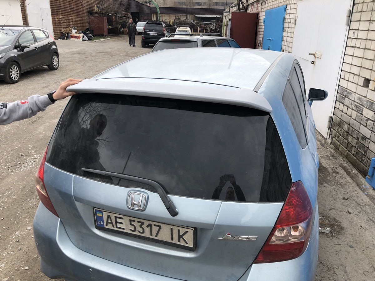 Спойлер на багажник HONDA JAZZ 2001-2007 ABS пластик під фарбування
