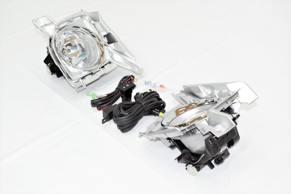 Протитуманні фари Toyota Land Cruiser 200 рестайлінг 2012 (повний настановний комплект)