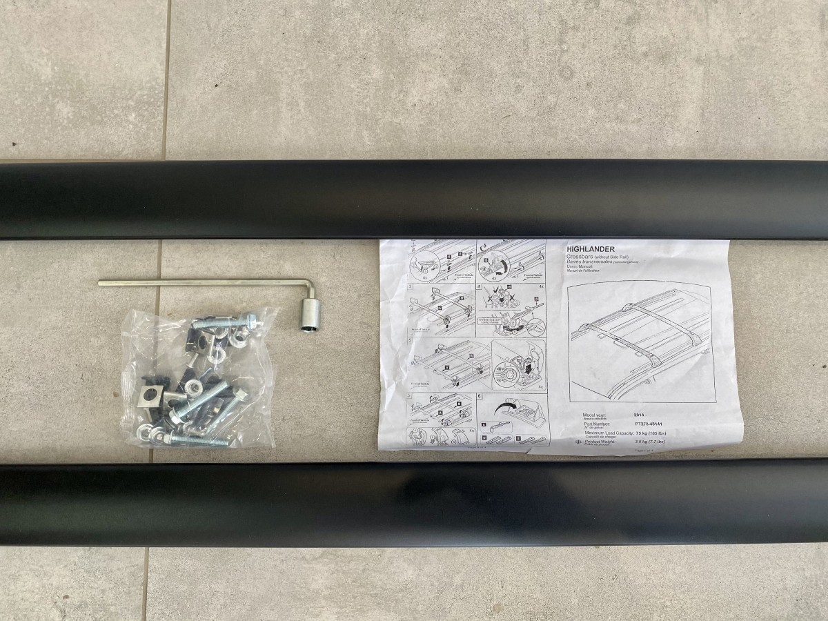 Поперечки для встановлення без рейлінгів Toyota Highlander 2014-2019 алюміній 2шт. PT278-48175