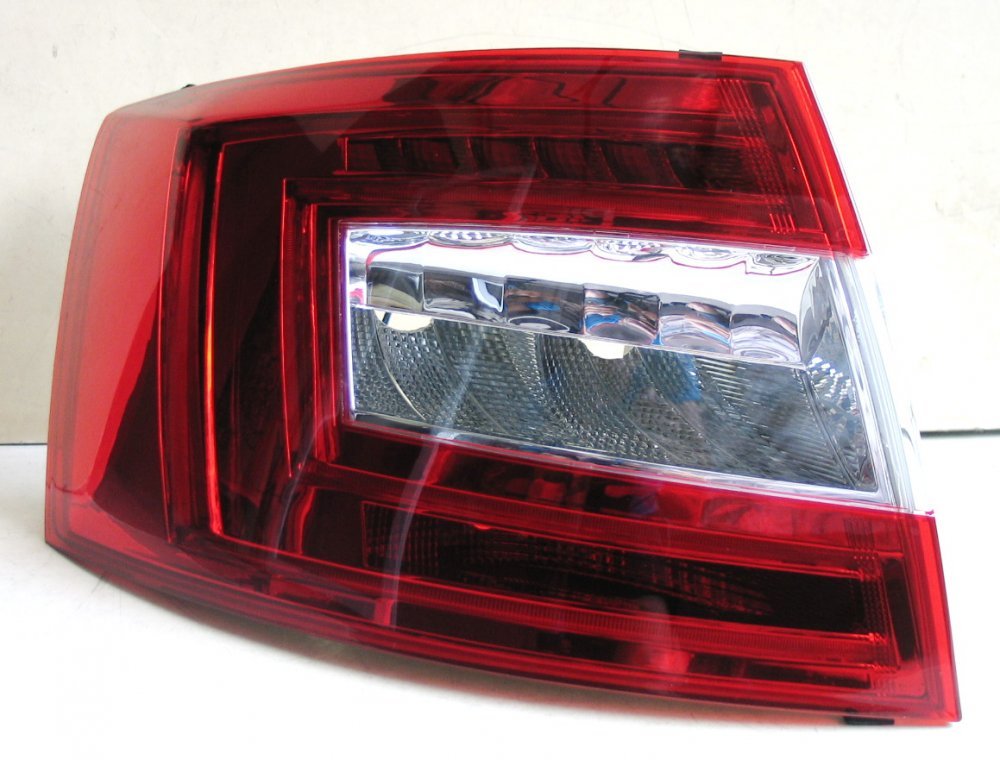 Задні ліхтарі LED для Skoda Octavia A7 хэтчбек