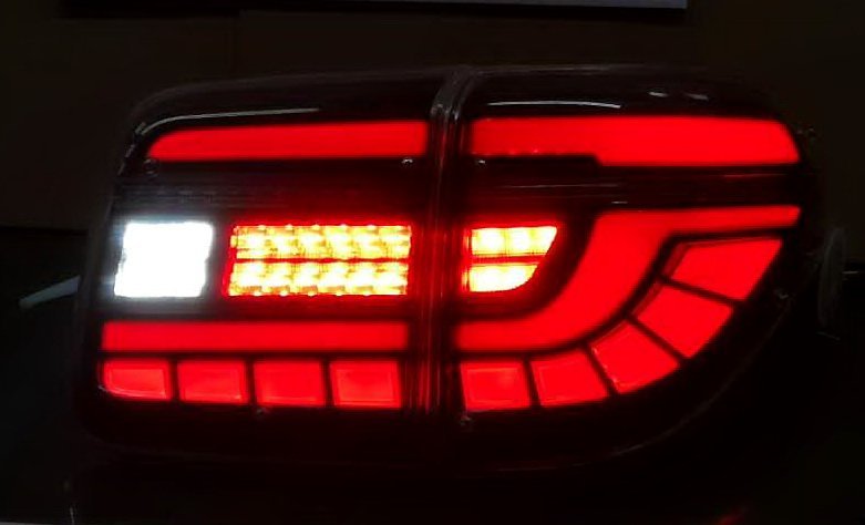 Задні ліхтарі LED ZW для Nissan Patrol Y62 2010-2015