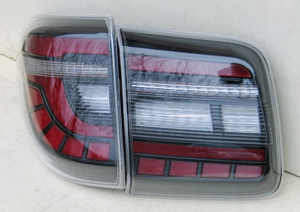 Задні ліхтарі LED ZW для Nissan Patrol Y62 2010-2015