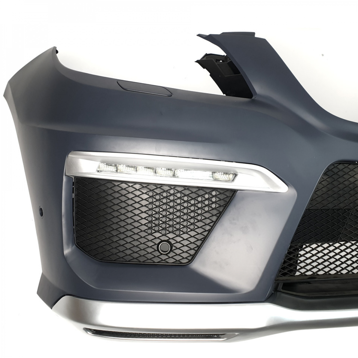 Передній бампер AMG63 на Mercedes ML-Class W166 2011-2015 рік