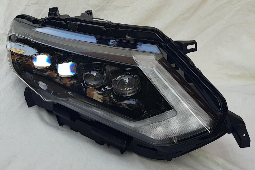 Передні фари  Full LED LD Black для Nissan X-trail T32 2017-2022