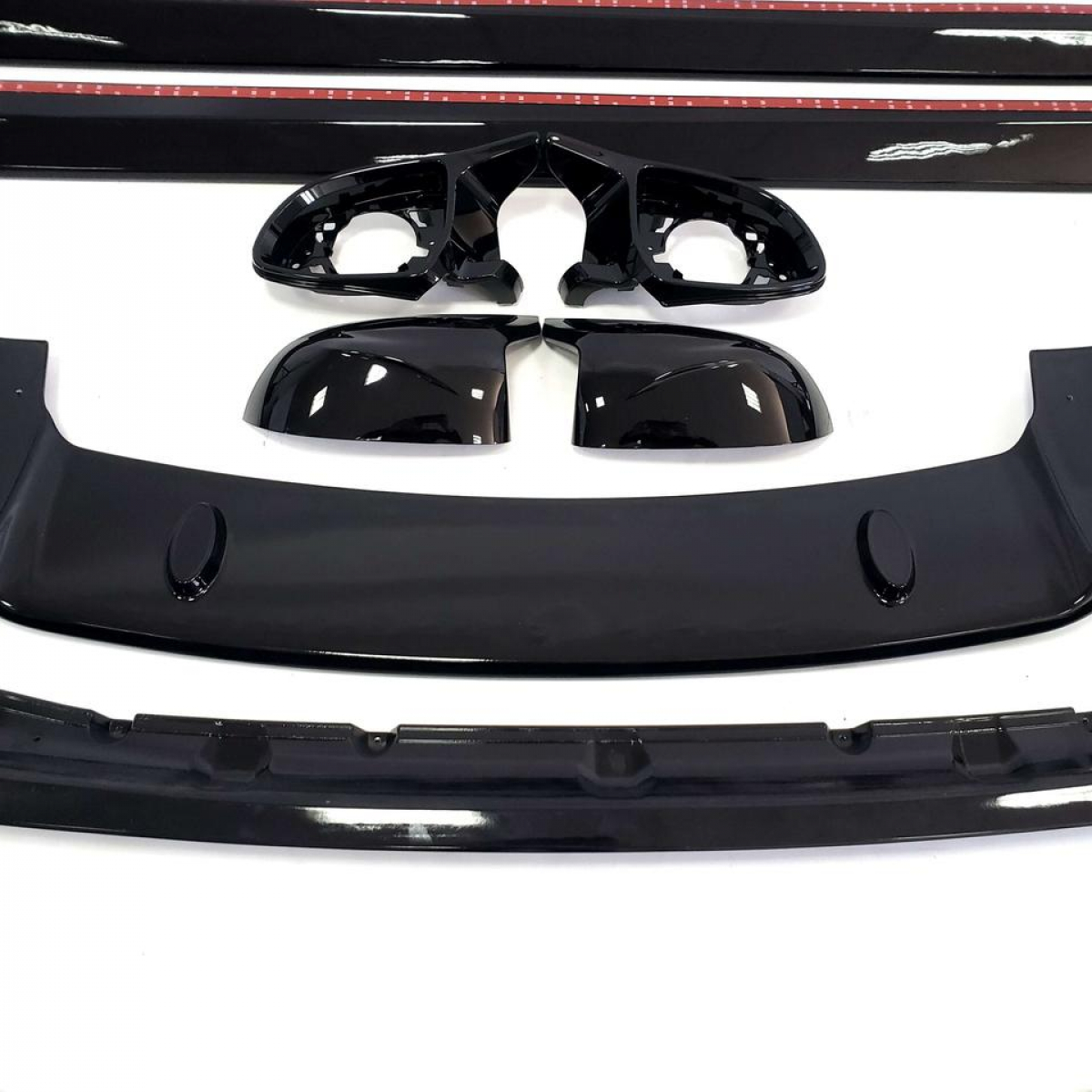 Комплект дооснащення ( Shadow Line ) на BMW X7 G07 2018-2021 року