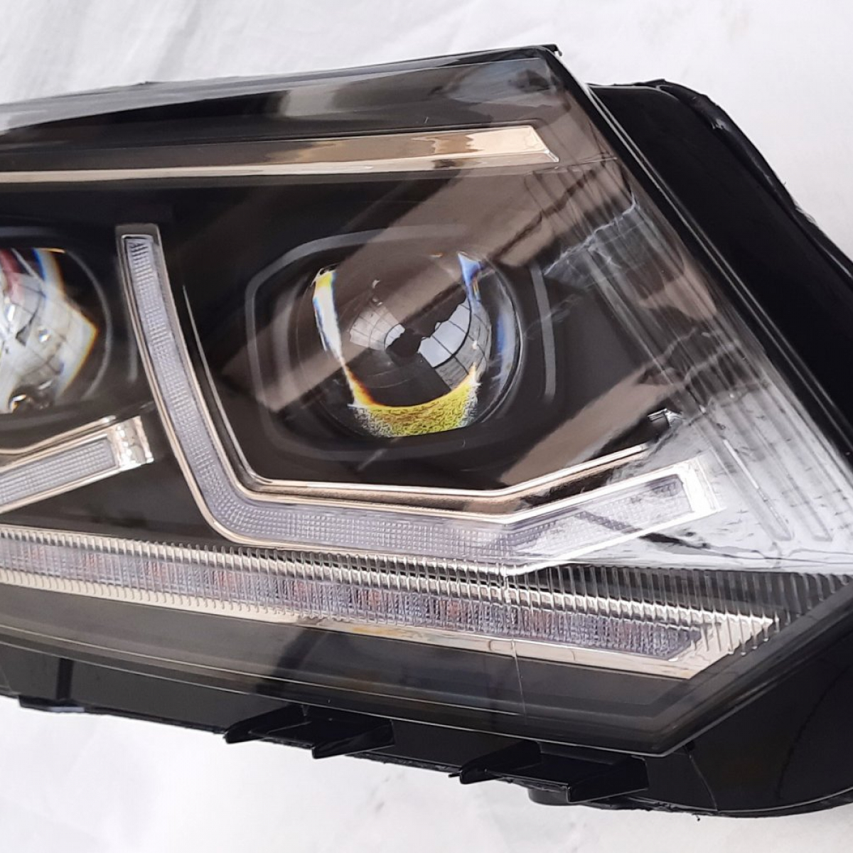 Передні фари тюнінг FULL LED стиль TLZ для Volkswagen Tiguan 2012-2016