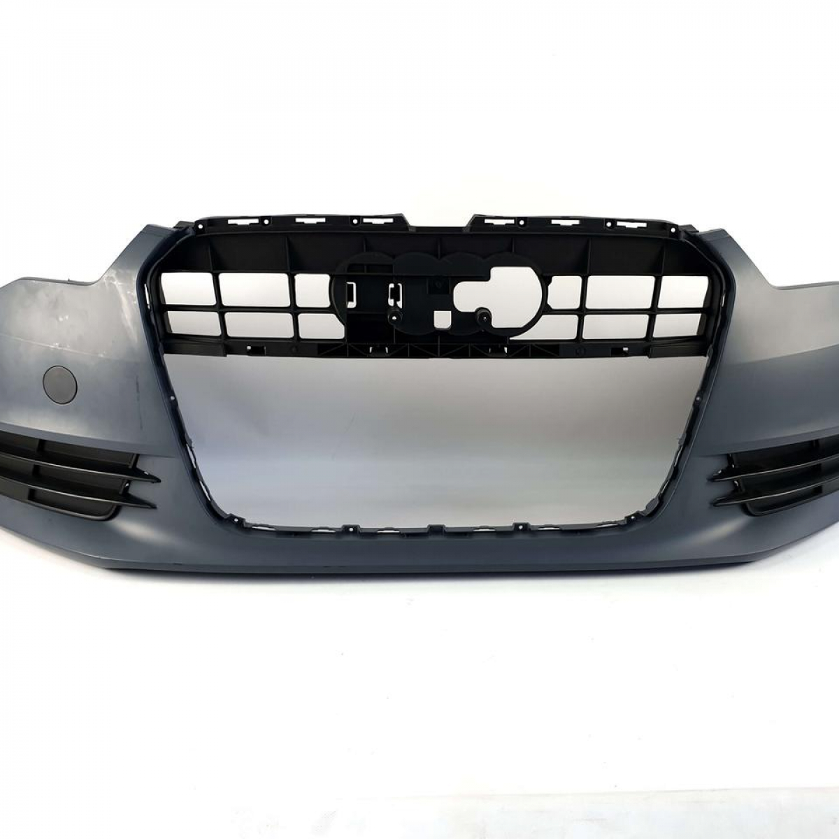 Передній бампер на Audi A6 C7 2011-2014 року (Стандарт)
