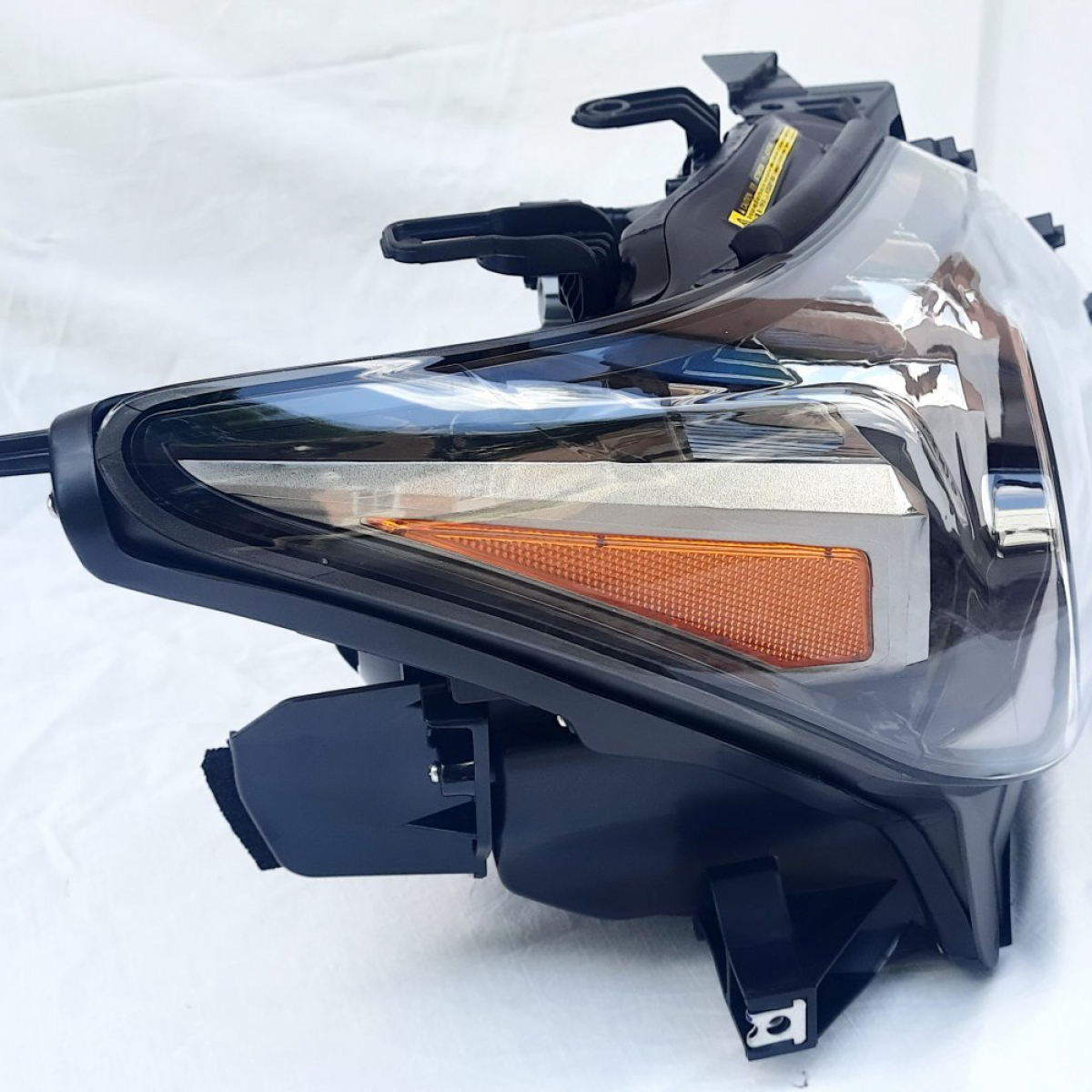 Передні фари Full LED чорні ZH для Lexus LX570 2012-2015