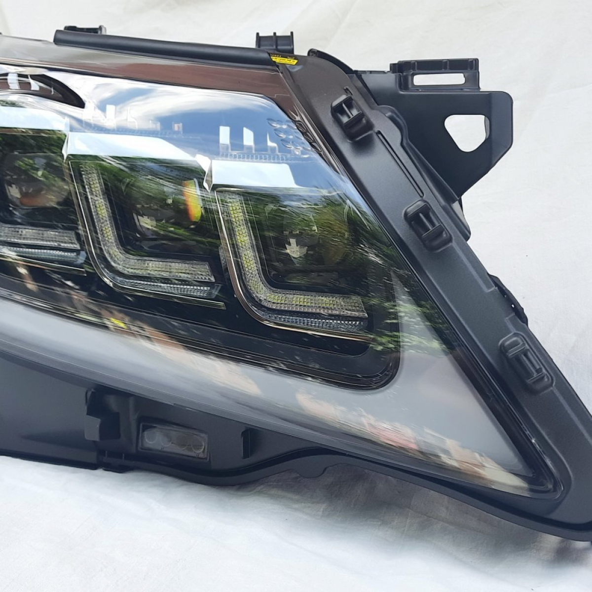 Передні фари Full LED чорні ZH для Lexus LX570 2012-2015