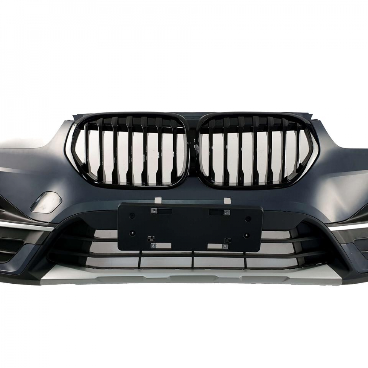 Передній бампер на BMW X1 F48 2019-2022 року