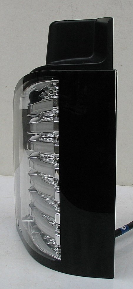 Задні ліхтарі хром LED tube для Volkswagen T5 2003-2015
