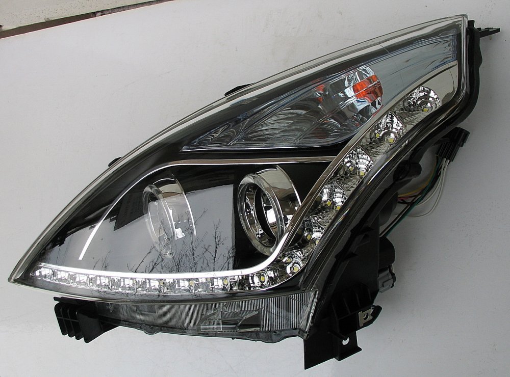 Передние фары тюнинг ксенон для Nissan Teana J32